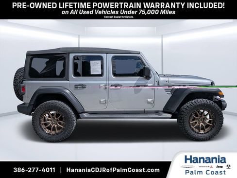 Used 2018 Jeep Wrangler Unlimited Sport S AWD/4WD image 2