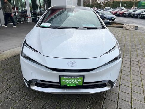 New 2026 Toyota Prius Plug-In Hybrid image 8