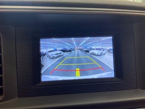 Used 2019 Hyundai Elantra SE image 19