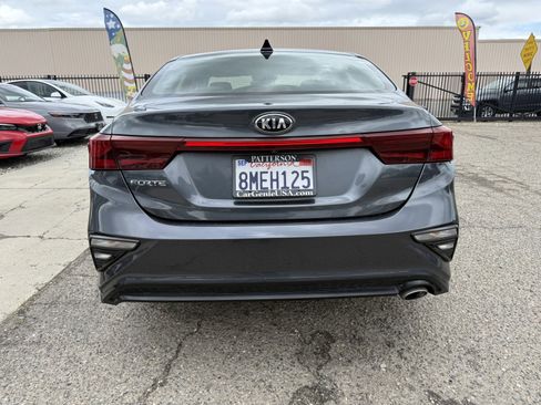 Used 2019 Kia Forte LXS image 5