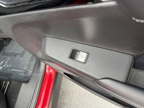 Used 2023 Mitsubishi Outlander SE image 26