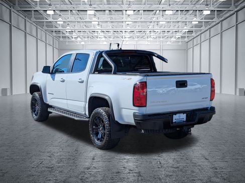 Used 2022 Chevrolet Colorado ZR2 w/ ZR2 Dusk Special Edition AWD/4WD image 3