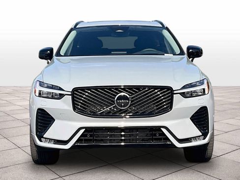 New 2026 Volvo XC60 B5 Ultra w/ Climate Package AWD/4WD image 5