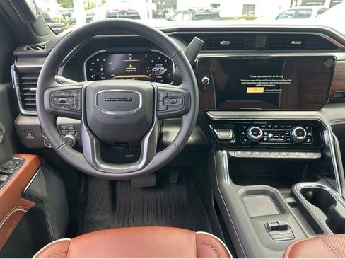 New 2026 GMC Sierra 2500 Denali Ultimate AWD/4WD image 24