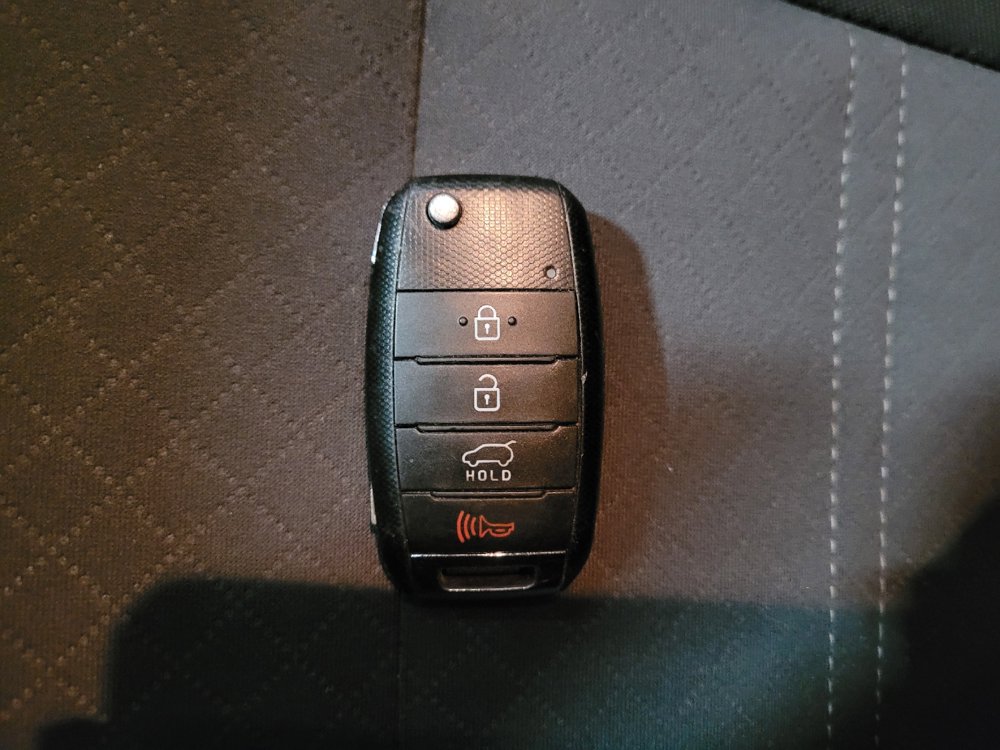 Used 2017 Kia Sorento AWD image 32