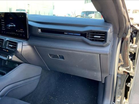 Used 2024 Ford Mustang Dark Horse image 18