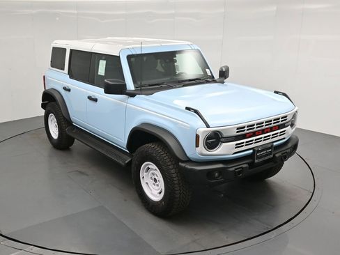 New 2025 Ford Bronco Heritage Edition image 38