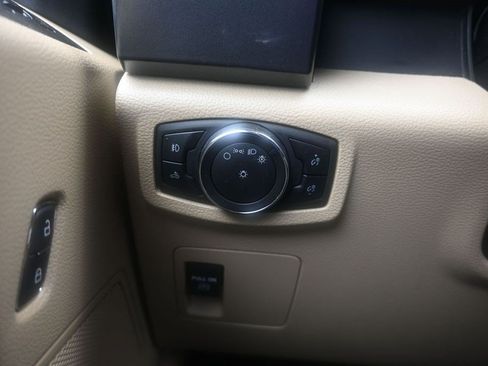 Used 2018 Ford F150 XLT RWD image 19
