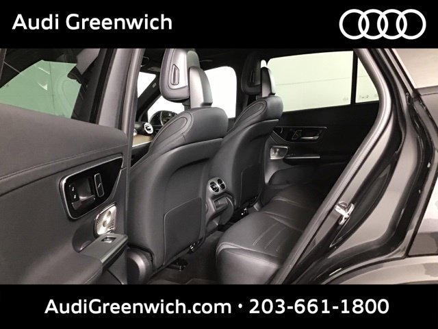 Used 2026 Mercedes-Benz GLC 300 4MATIC image 22