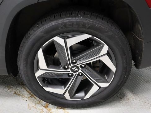 Certified 2024 Hyundai Tucson Limited AWD/4WD image 20