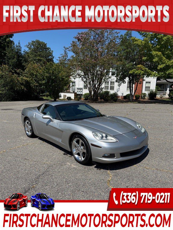 Used 2006 Chevrolet Corvette Coupe w/ Preferred Equipment Group RWD image 1
