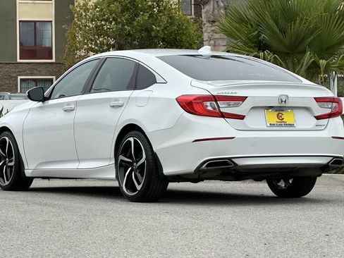 Used 2018 Honda Accord Sport image 5
