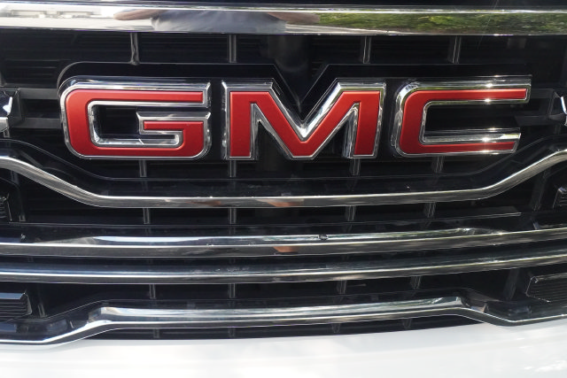 Used 2024 GMC Sierra 1500 SLT RWD image 45