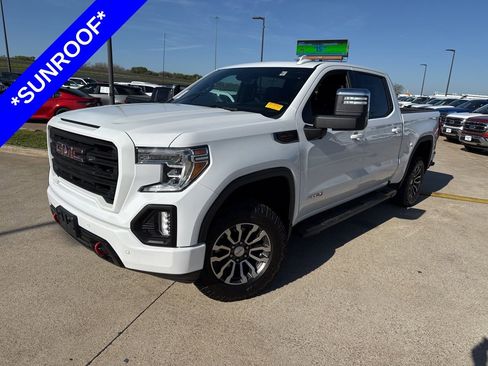 Used 2020 GMC Sierra 1500 AT4 w/ AT4 Premium Package image 1