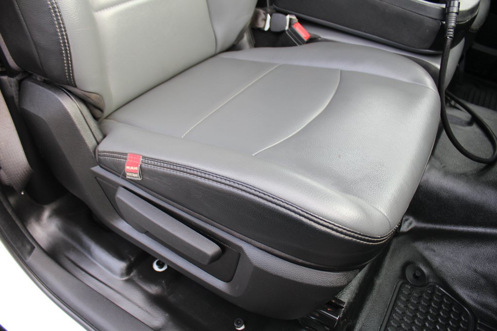 Used 2022 RAM 5500 Tradesman AWD/4WD image 23