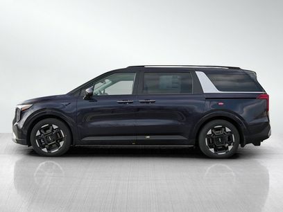 New 2026 Kia Carnival EX