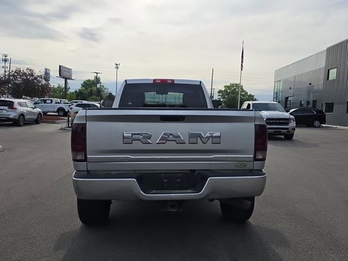 Used 2016 RAM 2500 Tradesman w/ Chrome Appearance Group AWD/4WD image 4