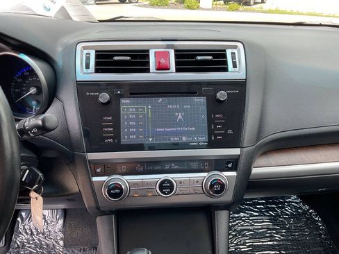 Used 2016 Subaru Outback 2.5i Limited w/ Popular Package #4 AWD/4WD image 20