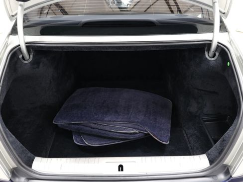 Used 2016 Rolls-Royce Ghost image 57