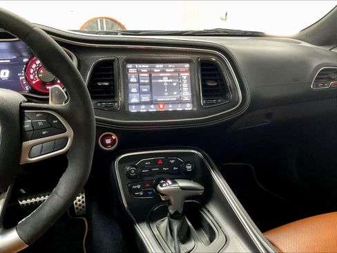 Used 2023 Dodge Challenger SRT Hellcat image 9