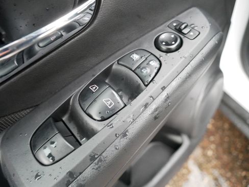 Certified 2024 Nissan Kicks SV image 19