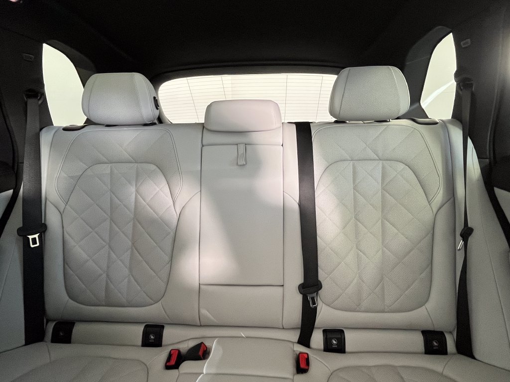 Used 2025 BMW X5 xDrive40i w/ Executive Package AWD/4WD image 20