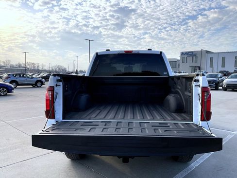 Used 2025 Ford F150 XLT w/ Equipment Group 301A Standard image 9