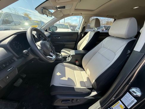 Used 2023 Honda CR-V EX image 14