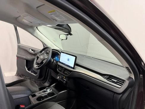 Used 2023 Ford Escape Active w/ Tech Pack #2 AWD/4WD image 25