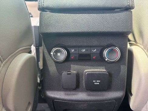 Used 2014 Ford Explorer Limited w/ Equipment Group 302A FWD image 11