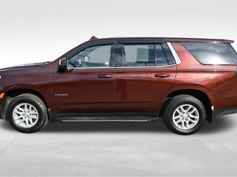 Used 2022 Chevrolet Tahoe LT w/ Luxury Package AWD/4WD image 4