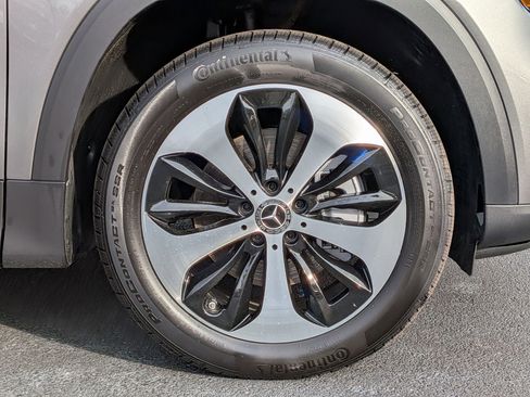 New 2026 Mercedes-Benz GLB 250 image 13