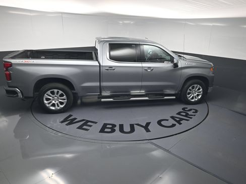 Used 2023 Chevrolet Silverado 1500 LTZ AWD/4WD image 34