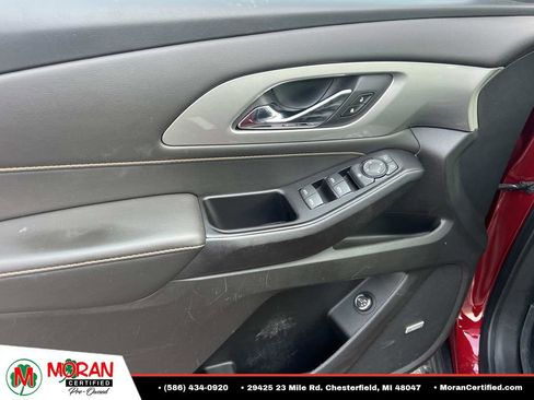Used 2020 Chevrolet Traverse RS w/ LPO, Floor Liner Package FWD image 16