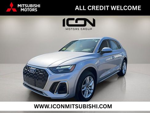 Used 2023 Audi Q5 2.0T Premium w/ Convenience Package AWD/4WD image 1