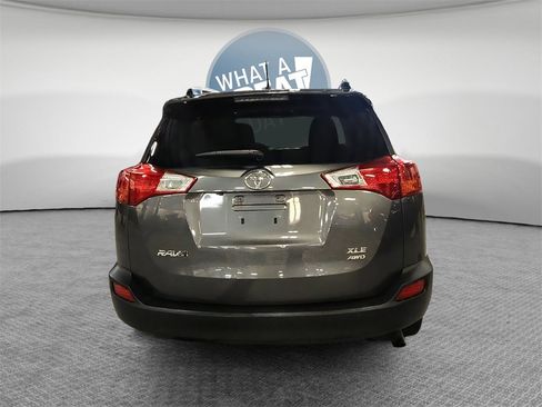 Used 2013 Toyota RAV4 XLE image 5