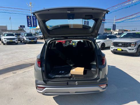 New 2026 Hyundai Tucson SE FWD image 13