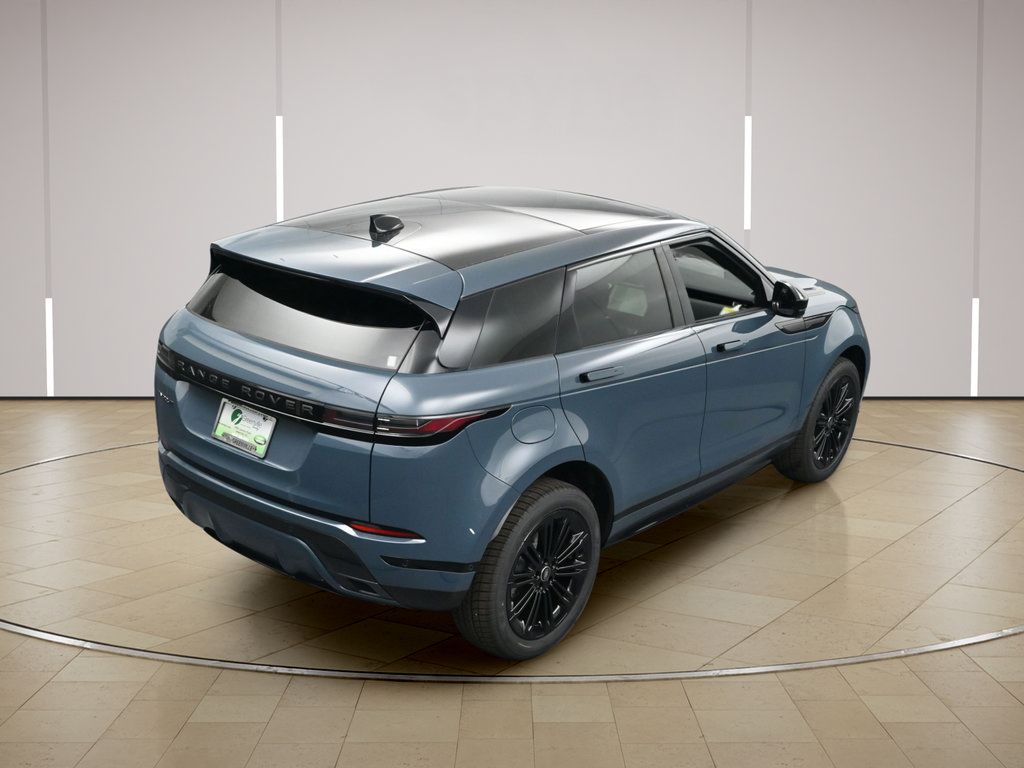 Used 2026 Land Rover Range Rover Evoque Dynamic SE AWD/4WD image 34