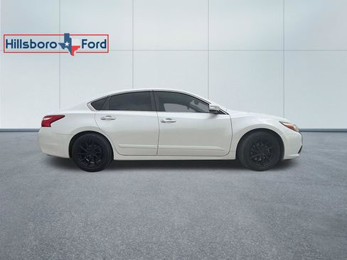 Used 2016 Nissan Altima 2.5 SL image 5