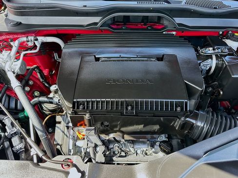 Used 2025 Honda Pilot EX-L image 30