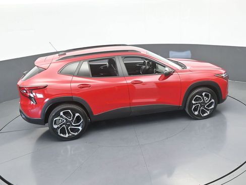 Used 2026 Chevrolet Trax RS image 48