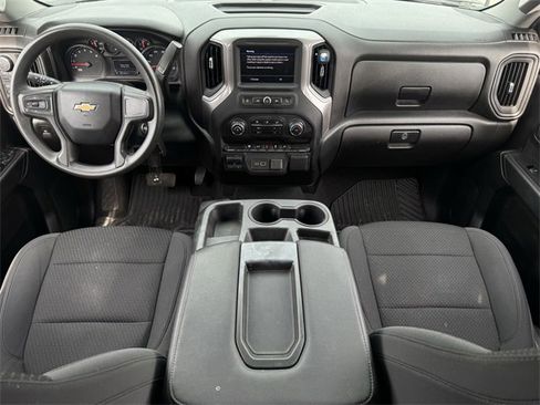 Used 2021 Chevrolet Silverado 2500 Custom w/ Custom Value Package image 6