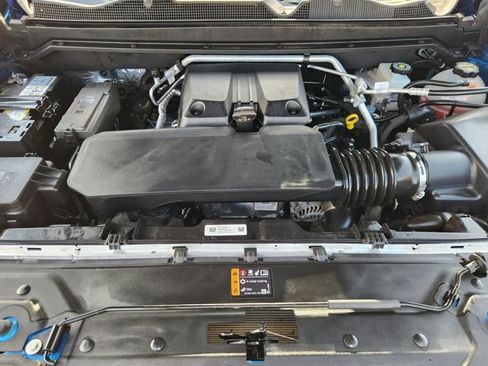Used 2024 Chevrolet Colorado Trail Boss w/ Advanced Trailering Package AWD/4WD image 31