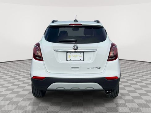 Used 2022 Buick Encore Preferred w/ Safety Package AWD/4WD image 6