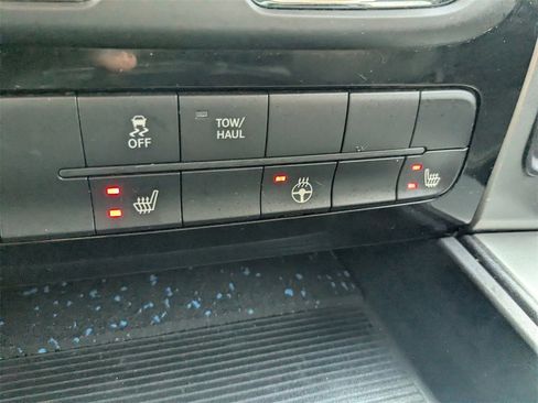 Used 2013 RAM 1500 R/T w/ Comfort Group image 33