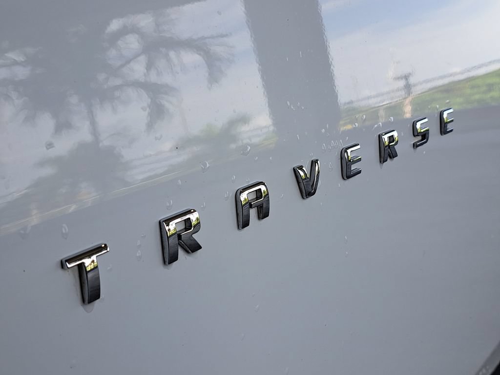 Used 2020 Chevrolet Traverse RS FWD image 7