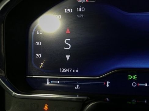 Used 2025 Chevrolet Silverado 1500 LT image 31