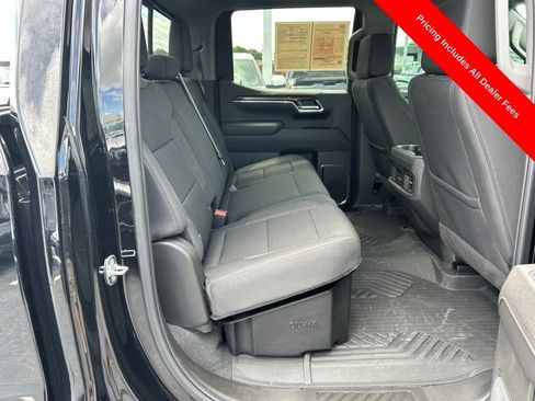 Used 2025 Chevrolet Silverado 1500 LT Trail Boss w/ Convenience Package II AWD/4WD image 22