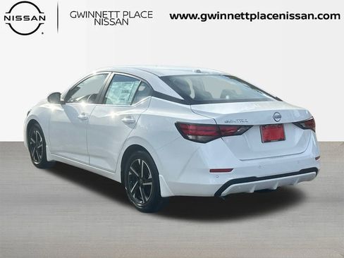 New 2025 Nissan Sentra SV image 7