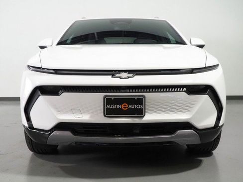 Used 2024 Chevrolet Equinox EV LT image 51